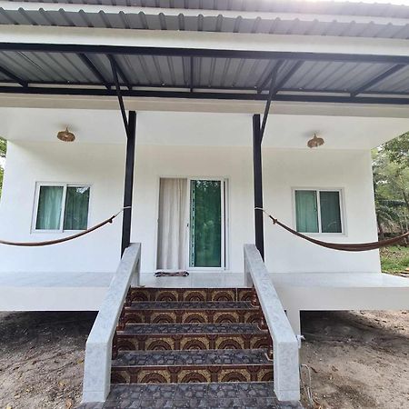 Vijit Bungalow パヤム島 エクステリア 写真