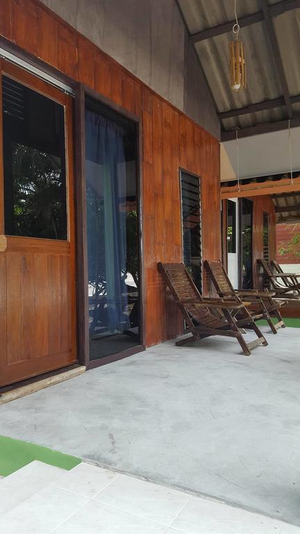 Vijit Bungalow パヤム島 エクステリア 写真