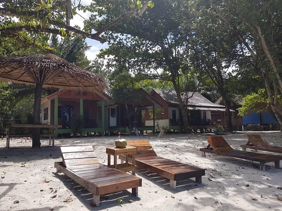 Vijit Bungalow パヤム島 エクステリア 写真