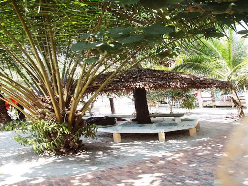Vijit Bungalow パヤム島 エクステリア 写真